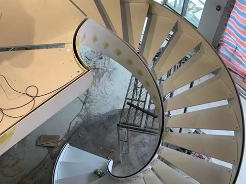 �������011